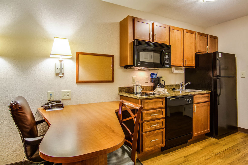 Candlewood Suites Jacksonville East Merril Road By Ihg Exterior foto